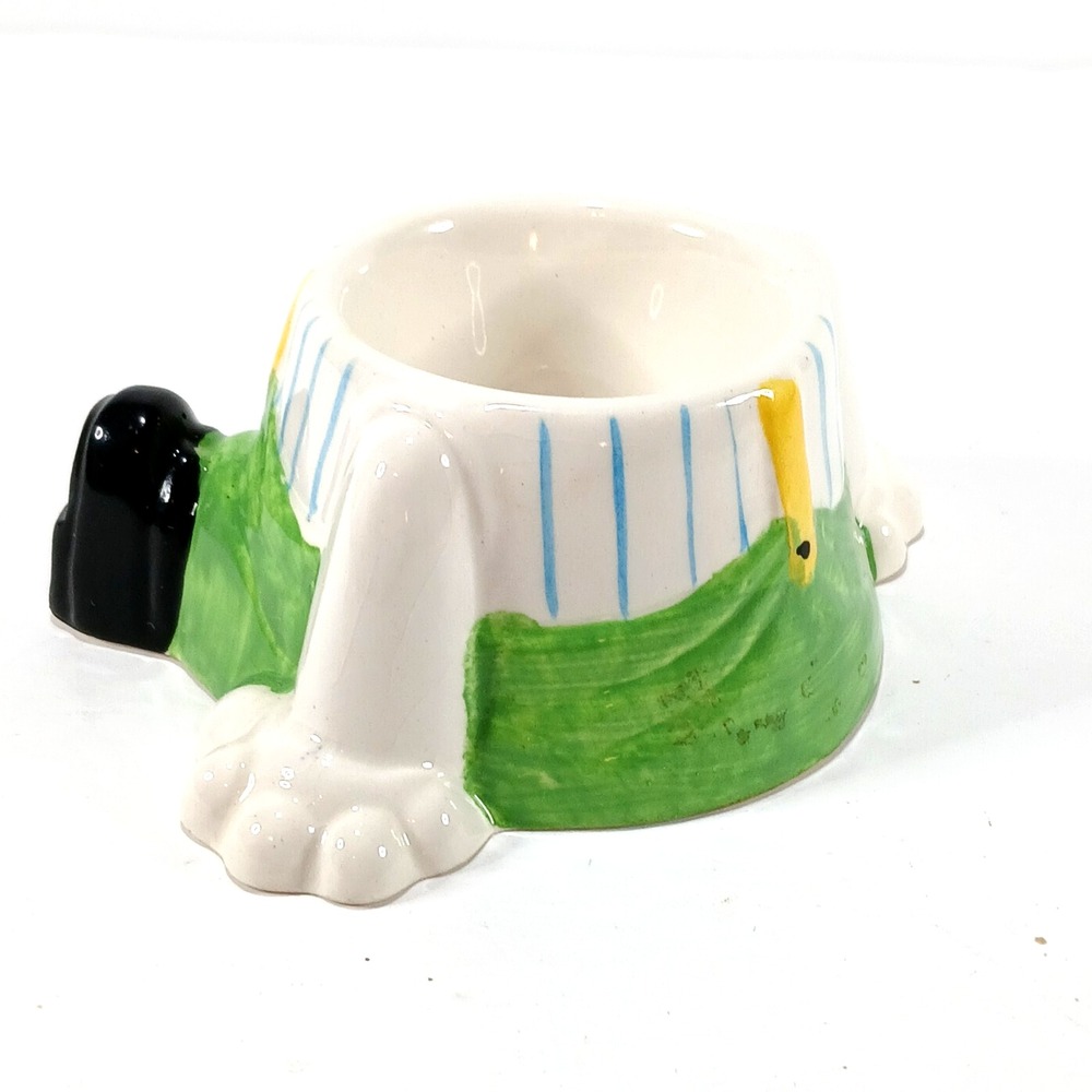 Egg Cup Feet and Legs Slight Damage
